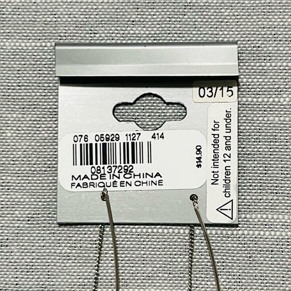 New Express Silver Arc Threaded Earrings - Picture 2 of 2